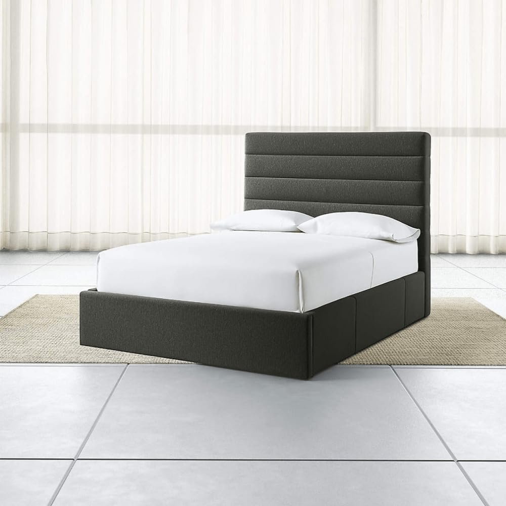 Royale Premium Tufted Bed - Customizable Design for UAE Bedrooms