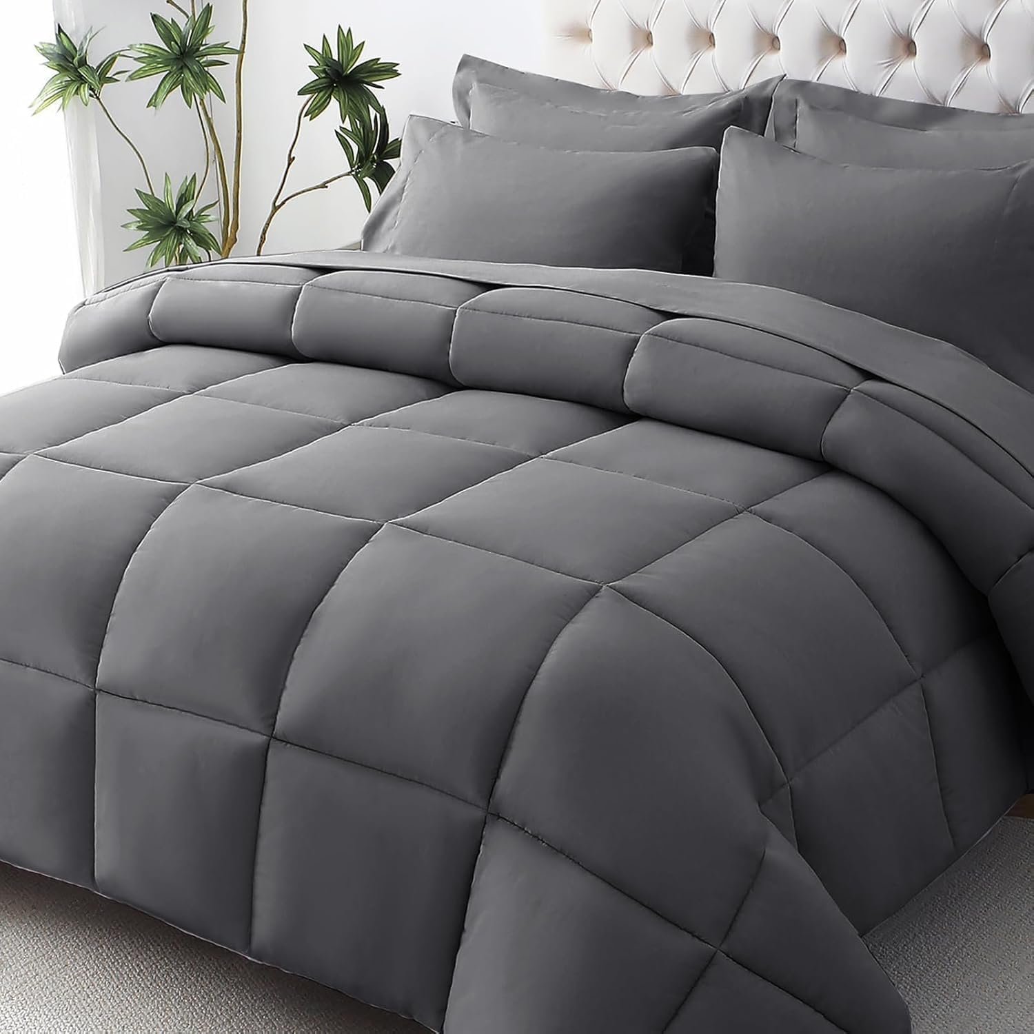 KUSTOMDECO Down Alternative 7pcs Comforter Set Gray – Ultra Soft Microfiber Duvet with 250GSM Filling – Queen Size 220x240 cm – Lightweight, Breathable & Hypoallergenic Bedding for All Seasons