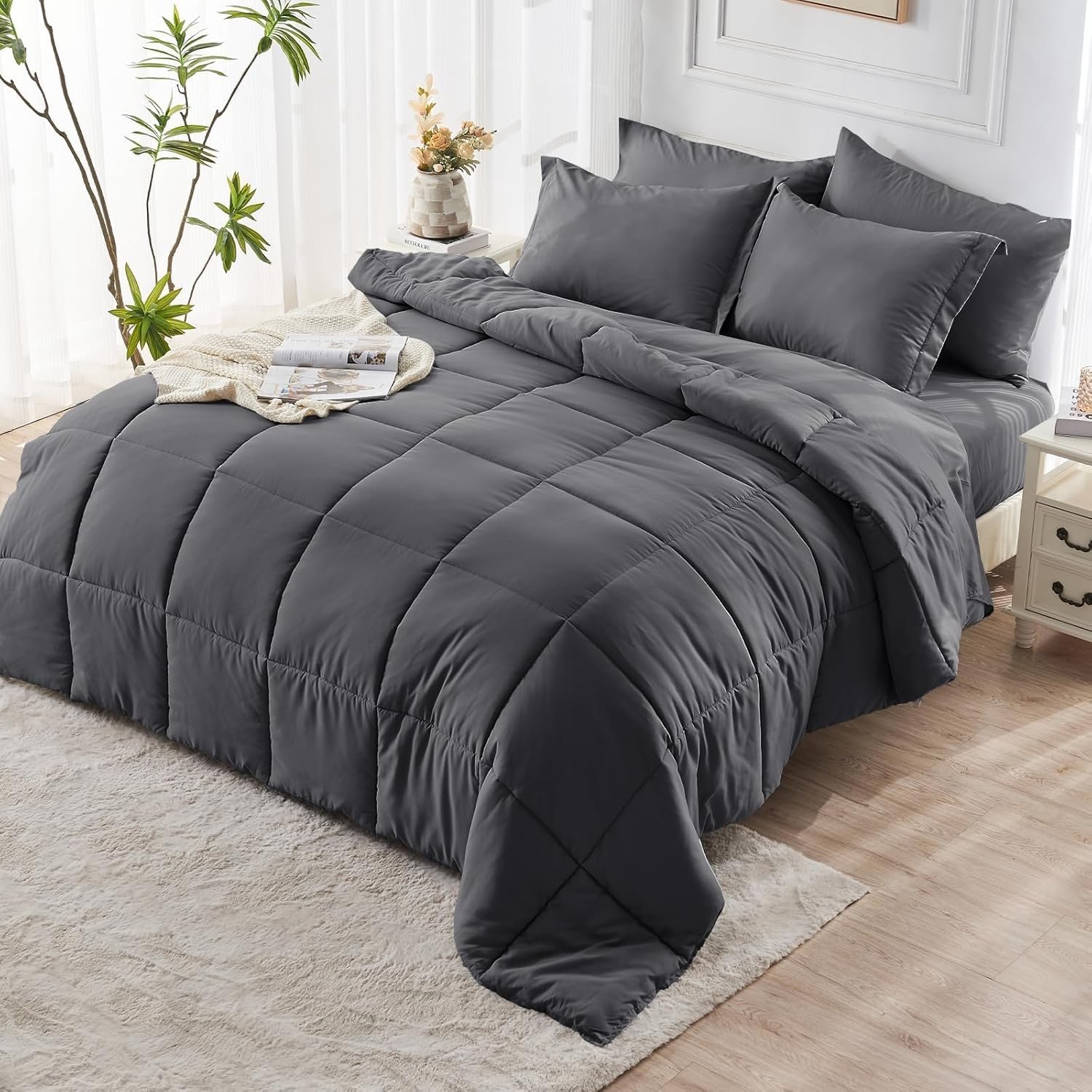 KUSTOMDECO Down Alternative 7pcs Comforter Set Gray – Ultra Soft Microfiber Duvet with 250GSM Filling – Queen Size 220x240 cm – Lightweight, Breathable & Hypoallergenic Bedding for All Seasons - Image 8