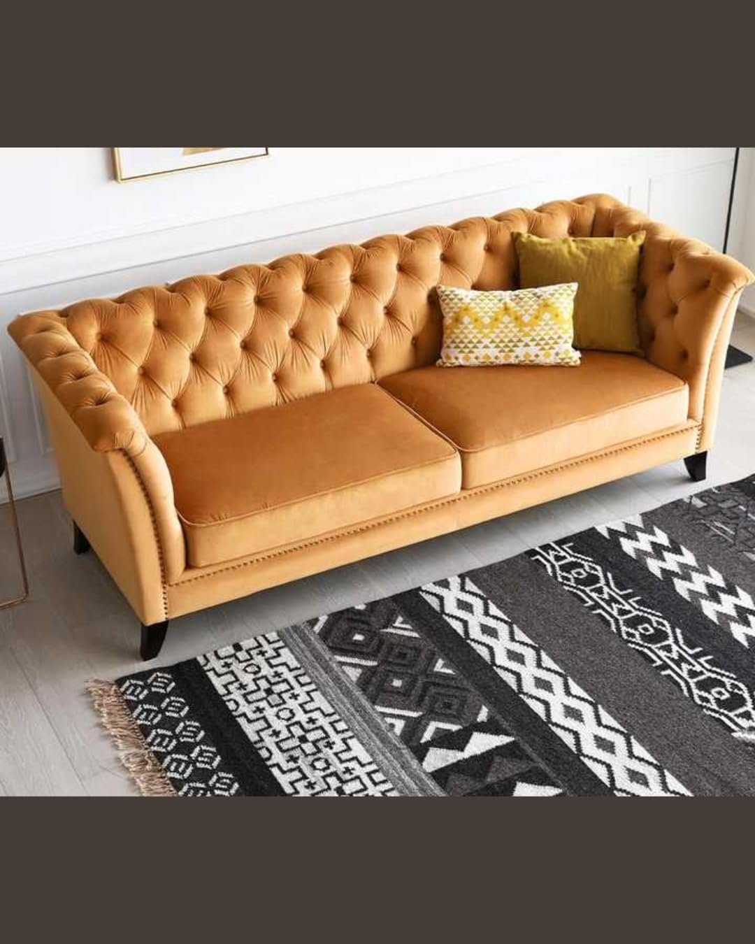 Luxury Luxe Chesterfield 3-Seater Sofa - Tufted Velvet Upholstery, Solid Eucalyptus Frame, American Traditional Canapé for Living Room & Hotels (Grey) - Image 2